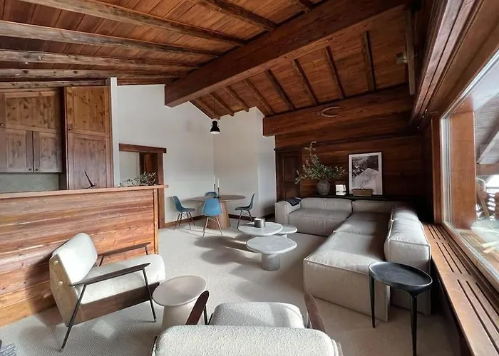 아파트 Superb Attic In Les Esserts 베르비에